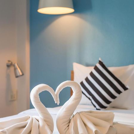 Tiya House Rooms & Cafe Krabi Exterior photo