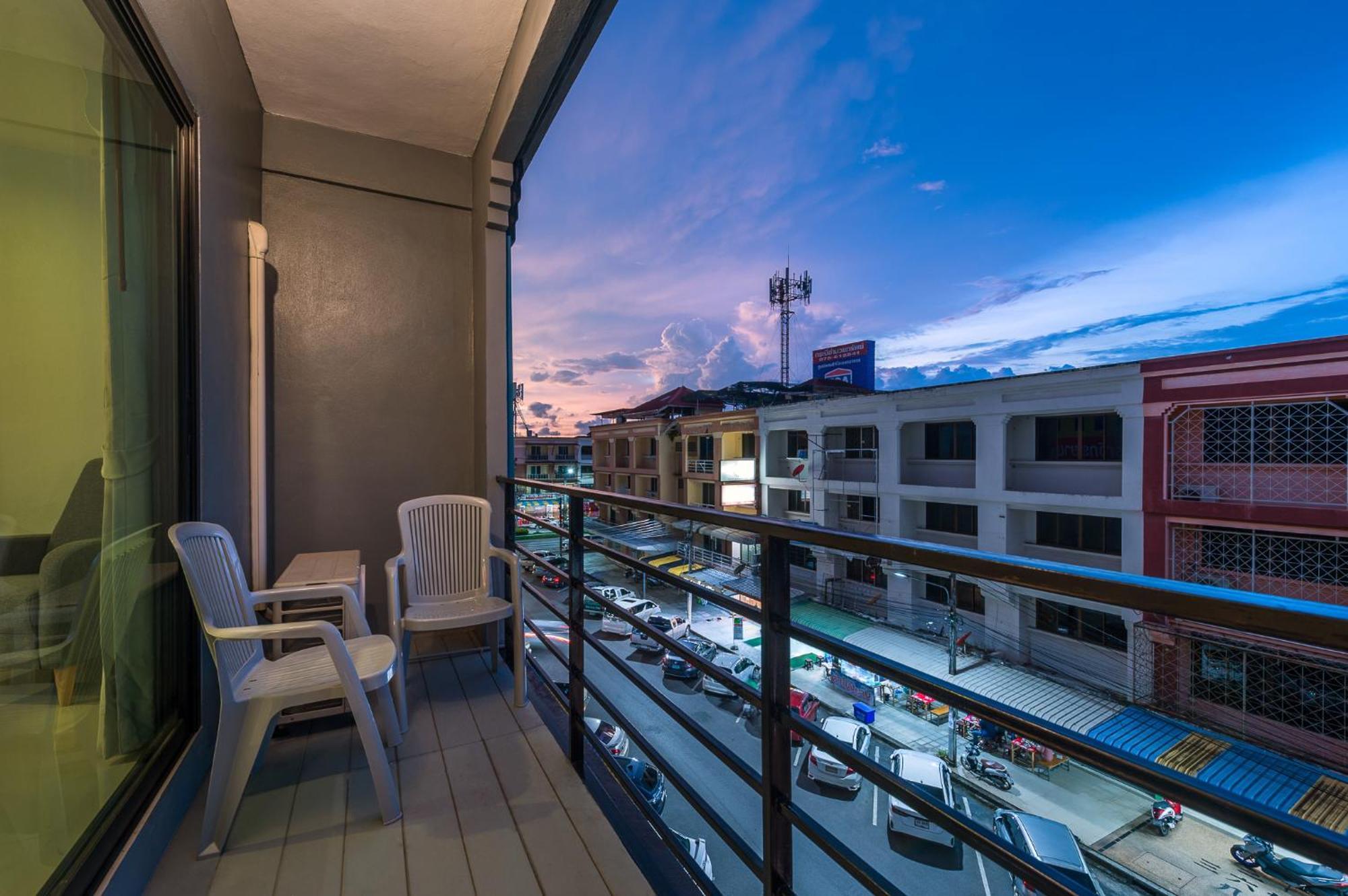 Tiya House Rooms & Cafe Krabi Exterior photo