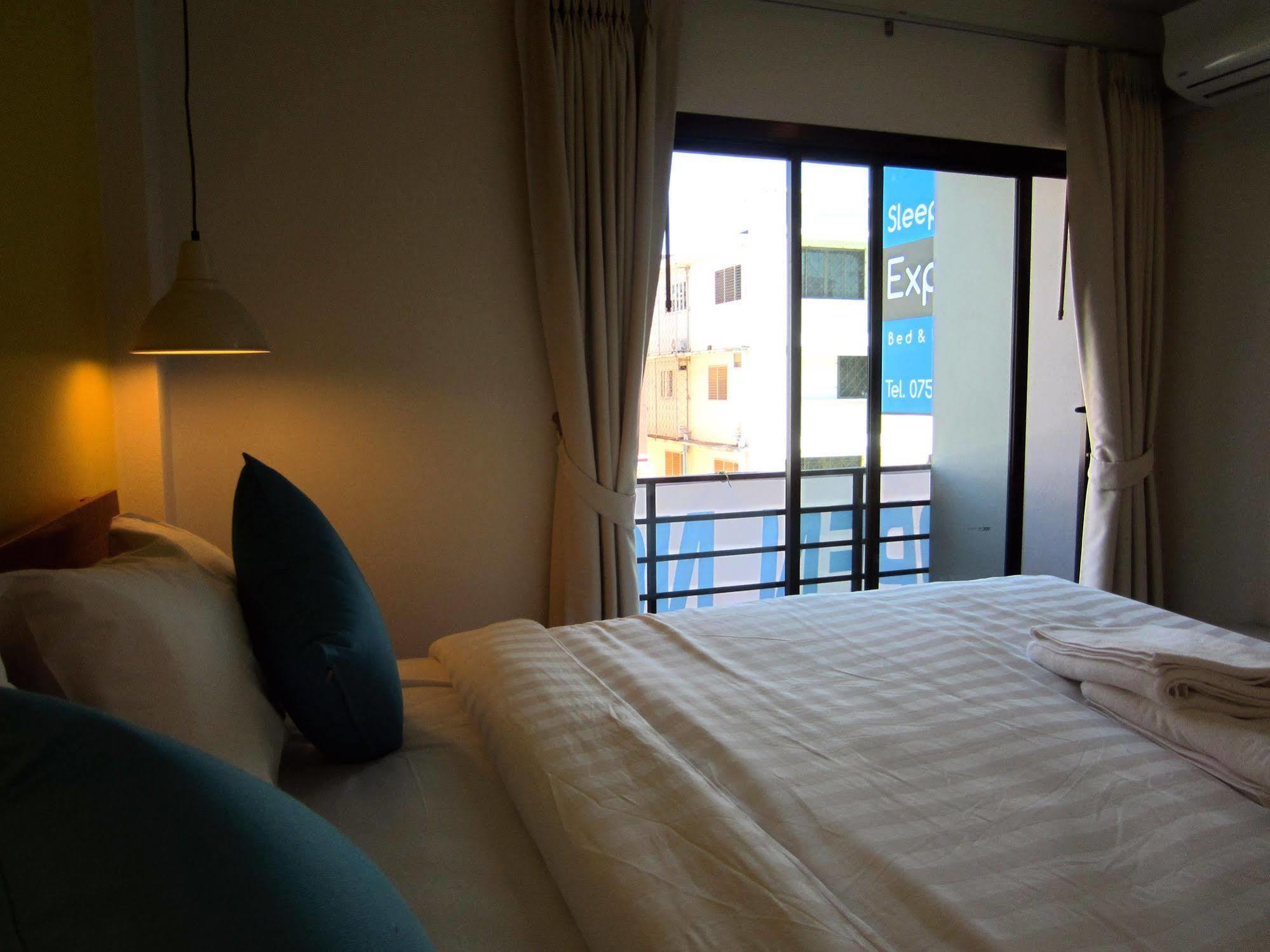 Tiya House Rooms & Cafe Krabi Exterior photo